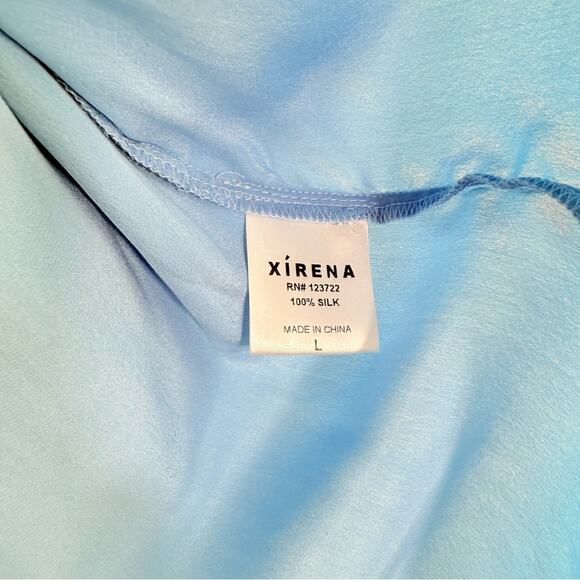 XiRena Greer Blue Pearl 100% Silk Long Sleeve Button Front Blouse Large - Picture 7 of 10